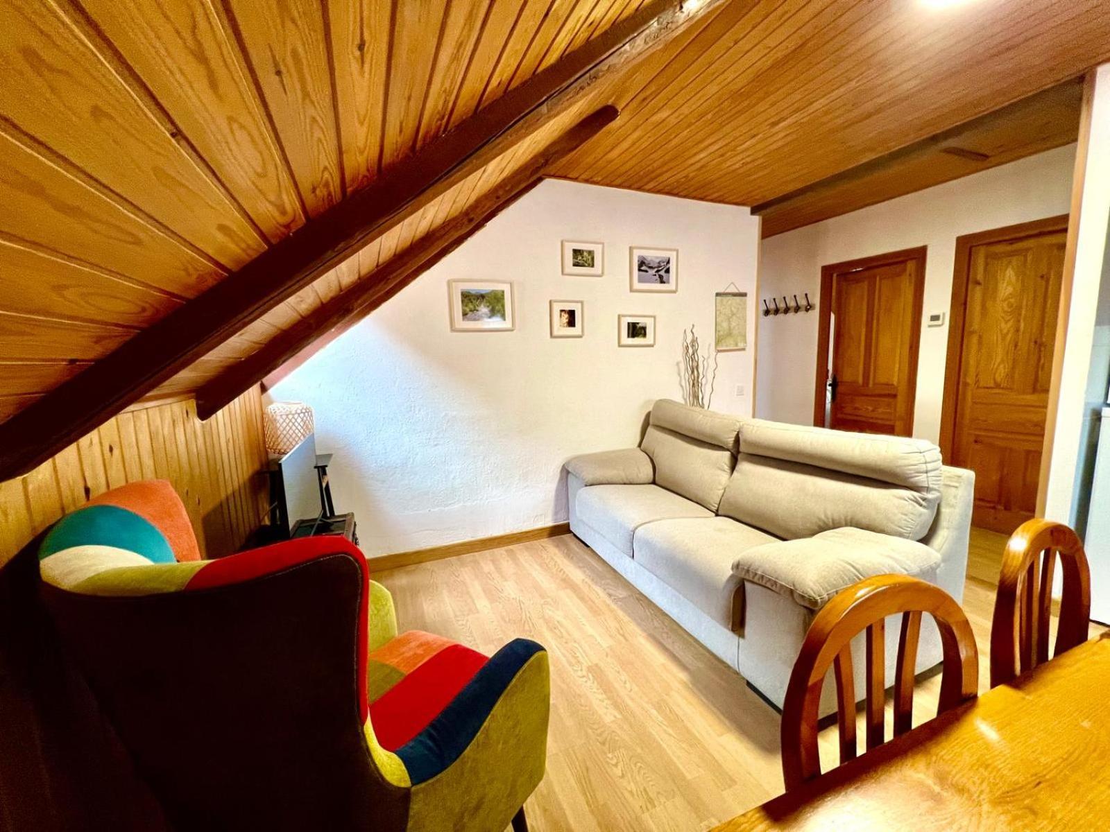 Apartamento La Buhardilla Del Boscache San Juan De Plan Ngoại thất bức ảnh